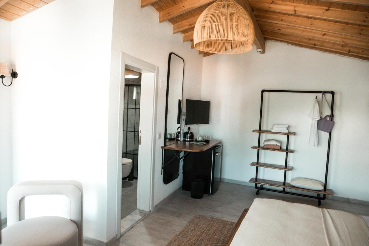 Molo Urla Hotel Екстериор снимка