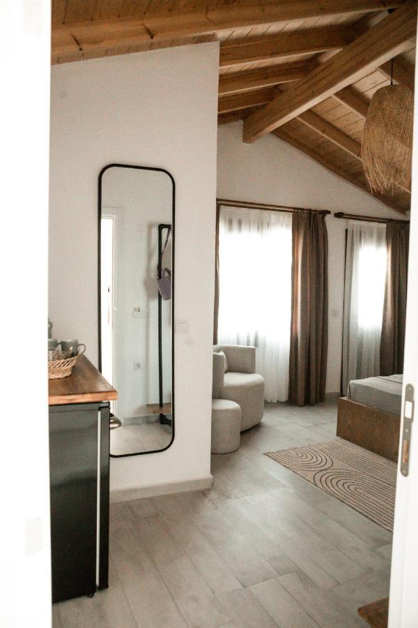 Molo Urla Hotel Екстериор снимка