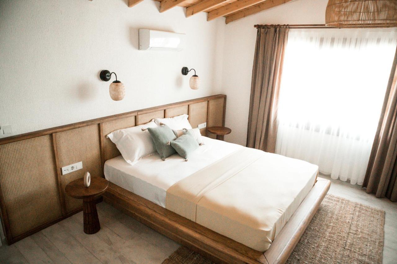 Molo Urla Hotel Екстериор снимка